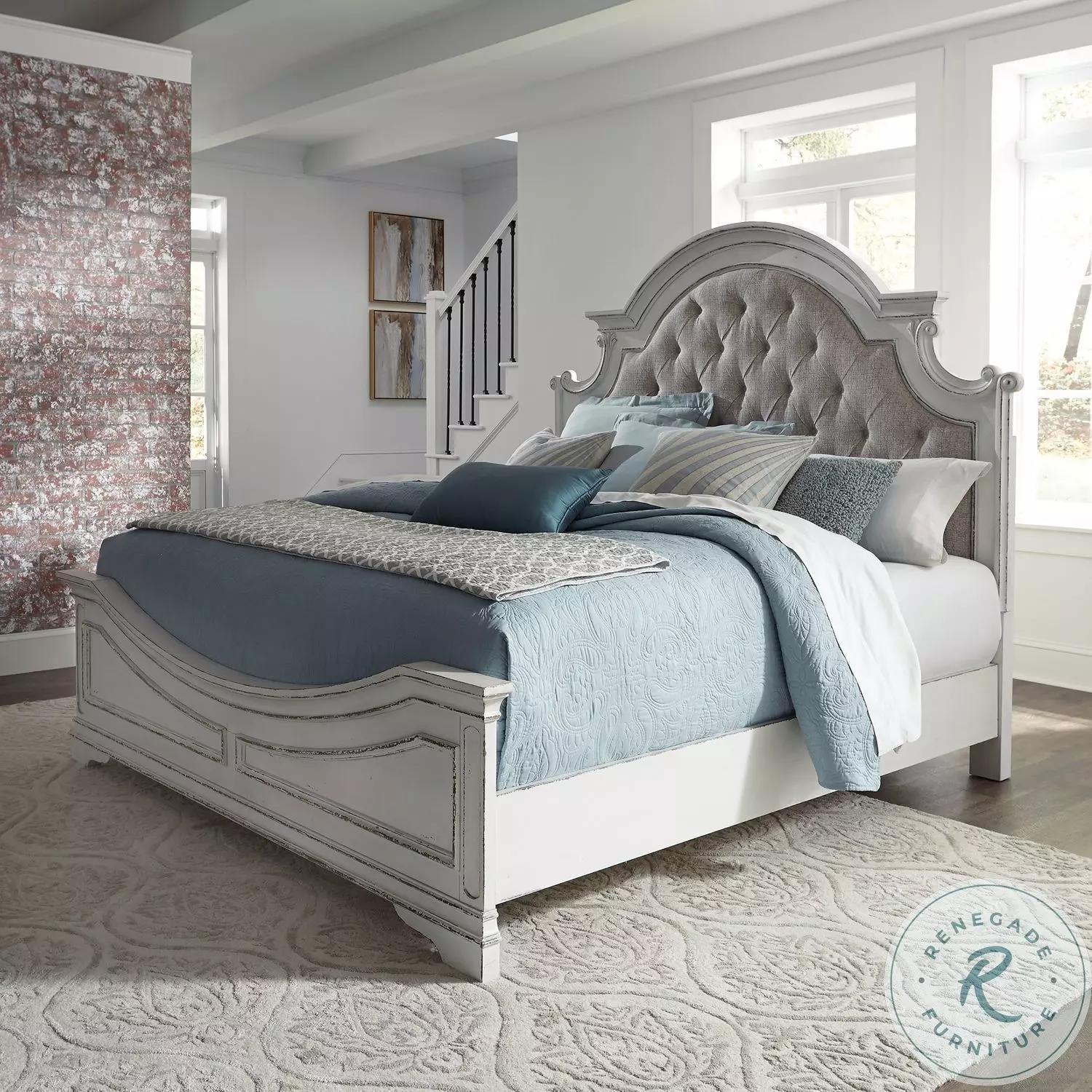 Liberty Magnolia Manor Queen Upholstered Bed White
