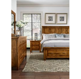 Maple Road Antique Amish Mansion Storage Panel Bedroom Set