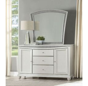 Maverick Platinum 2 Door Server