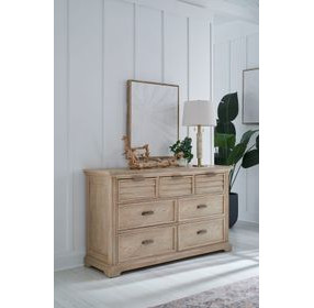 Heritage Coast Sea Oat 7 Drawer Dresser
