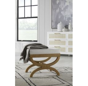 Xanadu White Performance Fabric Stool