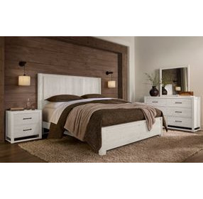 Lodge and Loft Soft White King Radius Poster Bed