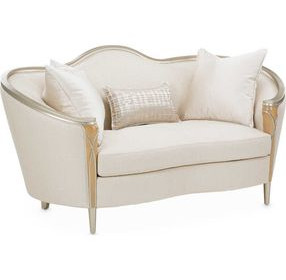 Villa Cherie Caramel Loveseat