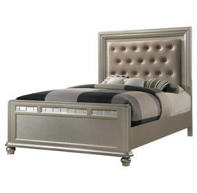 B0846J Silver Upholstered Panel Bedroom Set