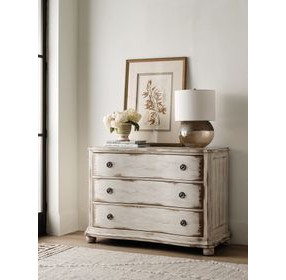 Hidden Treasures Beloved White Bowfront 3 Drawer Chest