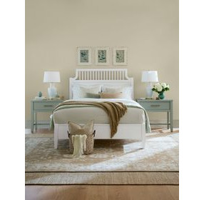 Pure Maple Cottage White Garden Queen Panel Bed