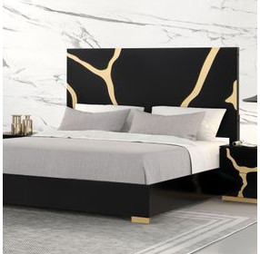 Goldsberg Black and Gold Panel Bedroom Set