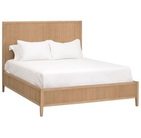Highland Natural Oak King Panel Bed