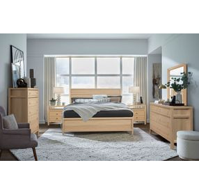 Merrifield Sandstone Beige Queen Panel Bed