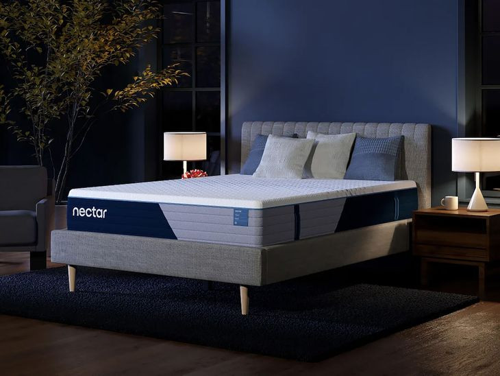 Nectar Classic Hybrid White Queen Mattress