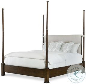 Southport Lightly Distressed Medium Brown Poster Bedroom Set