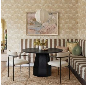 Brocha Black Round Dining Room Set