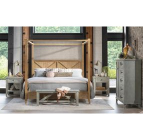 XXXs and OOOs Amber Queen Canopy Bed