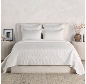Diamond White Standard Sham